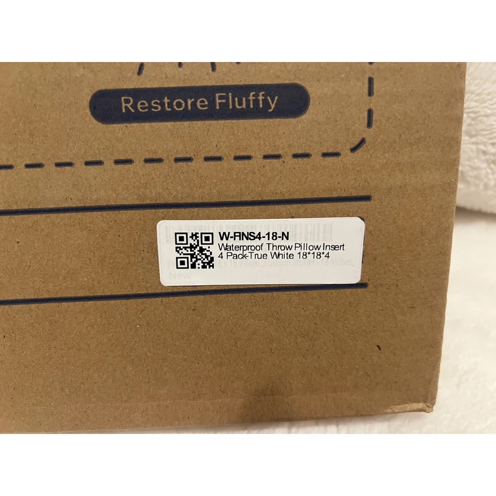 Phantoscope‎ 18 x 18 Pillow Inserts - Pack of 4 Outdoor Water Resistant NewInBox